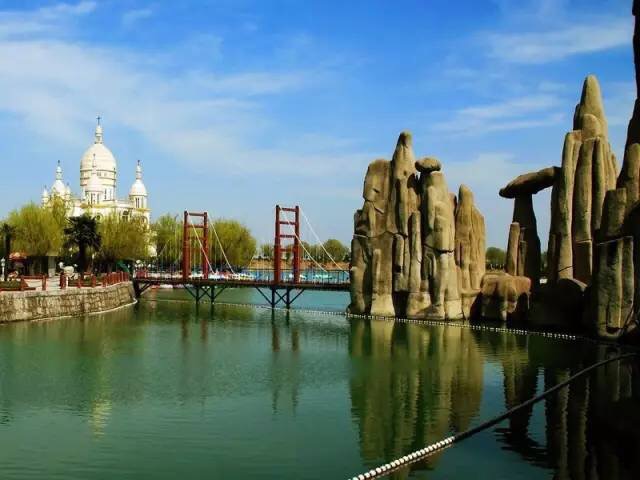 八里河风景区是国家aaaaa级旅游景区,环保"全球500佳",地处安徽省阜阳